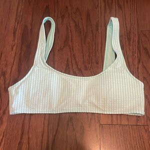 Blue and white striped medium vineyard vines bikini top